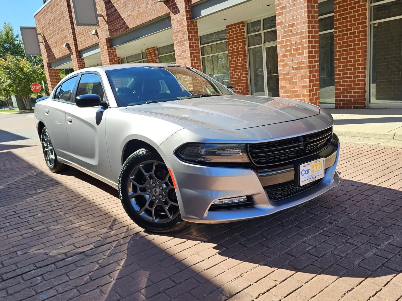 Used 2017 Dodge Charger SXT w/ AWD Plus Group image 1