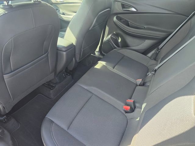 Used 2023 Buick Encore GX Select w/ Sport Touring Package FWD image 12