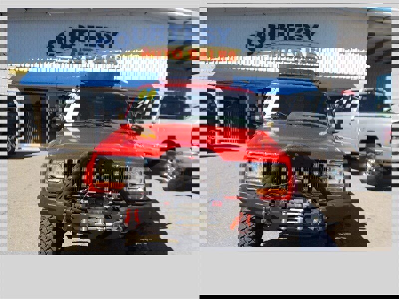 Used 2000 Jeep Cherokee Sport image 15