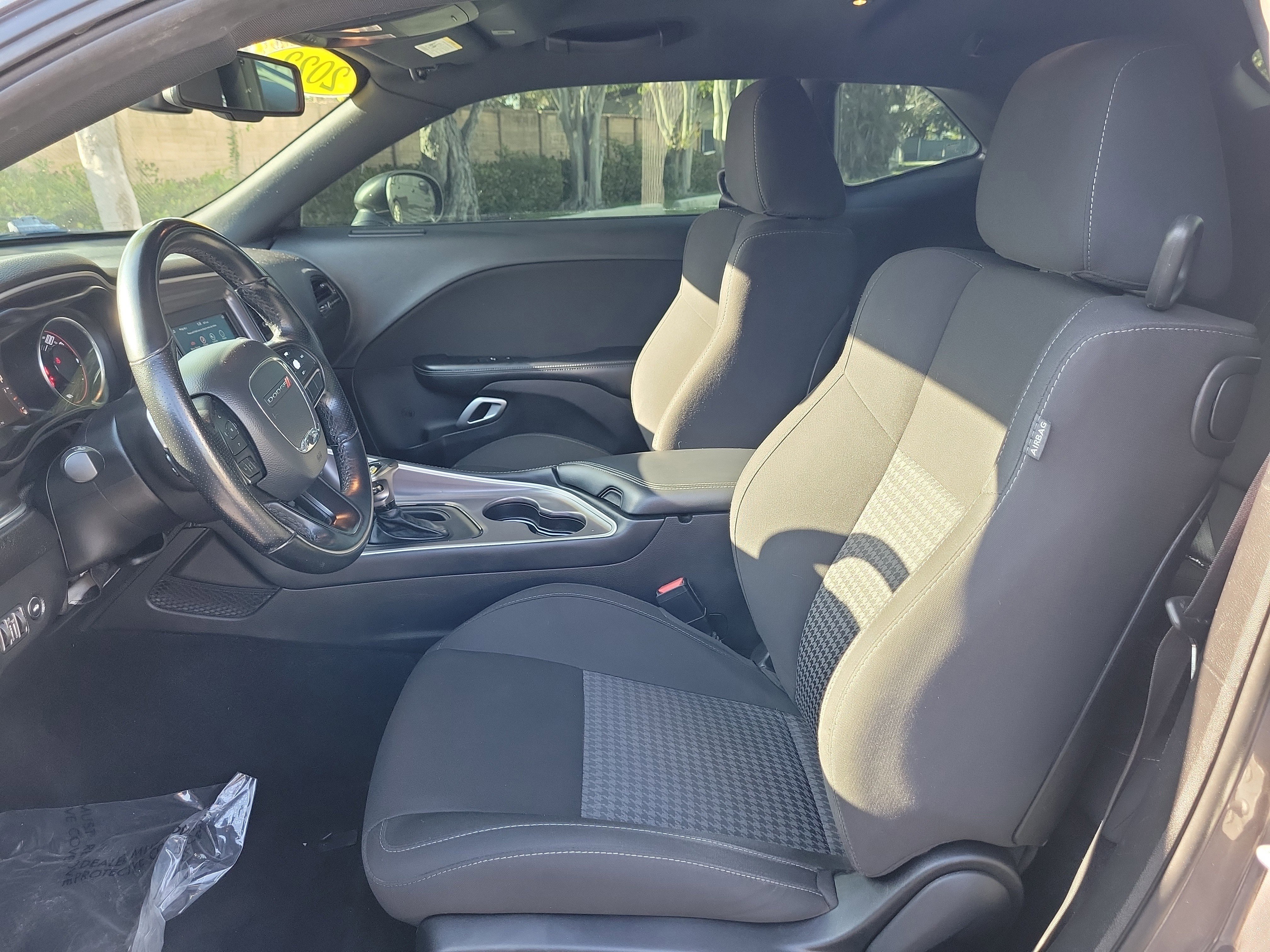 Used 2022 Dodge Challenger R/T image 17