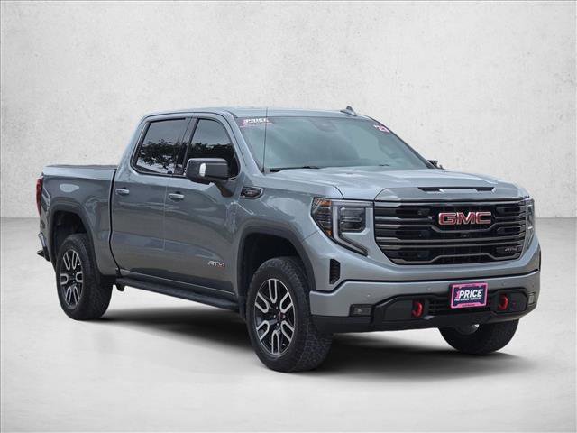 Used 2023 GMC Sierra 1500 AT4 w/ AT4 Premium Package AWD/4WD image 3