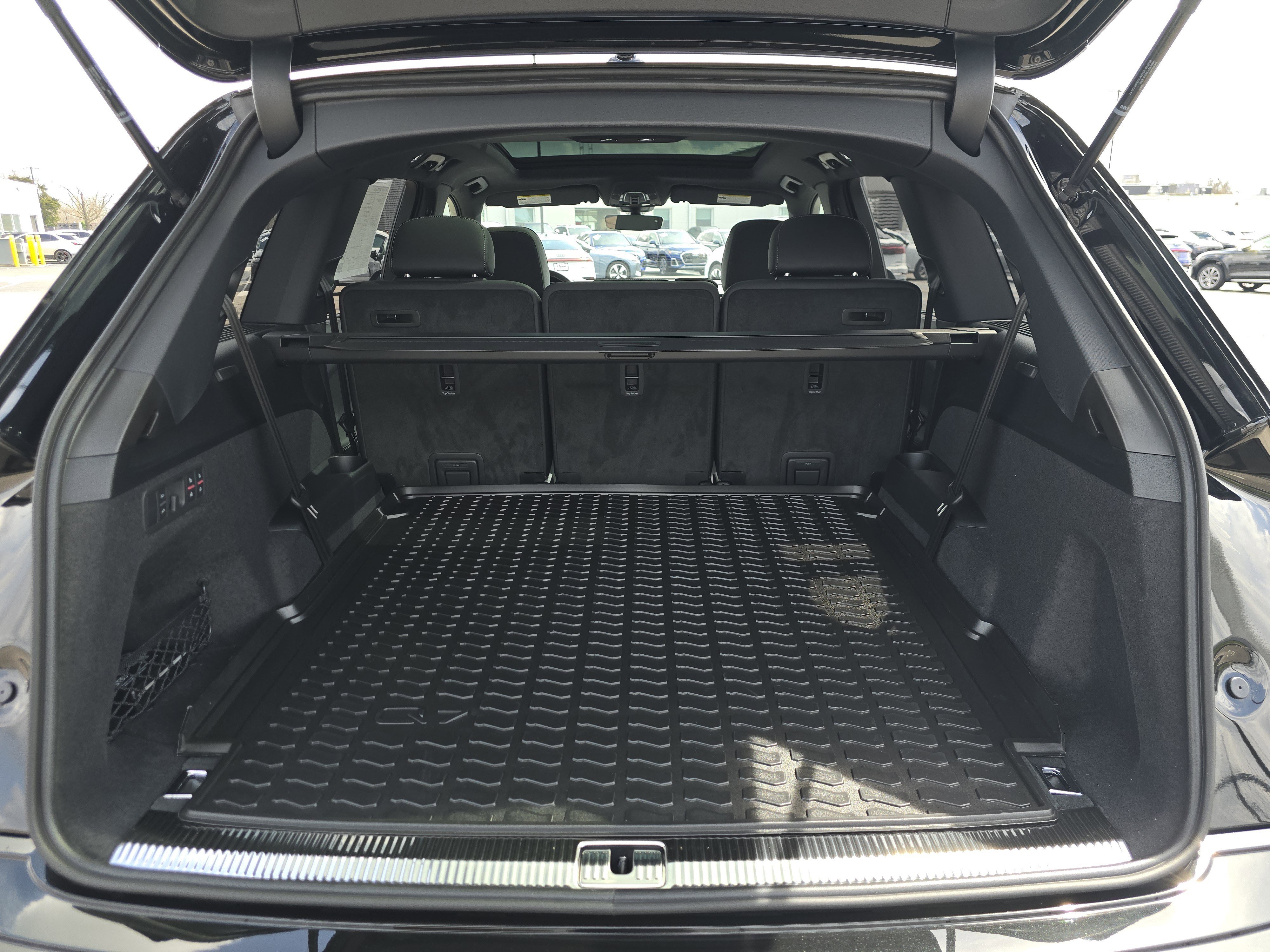 New 2026 Audi Q7 3.0T Premium Plus AWD/4WD image 16