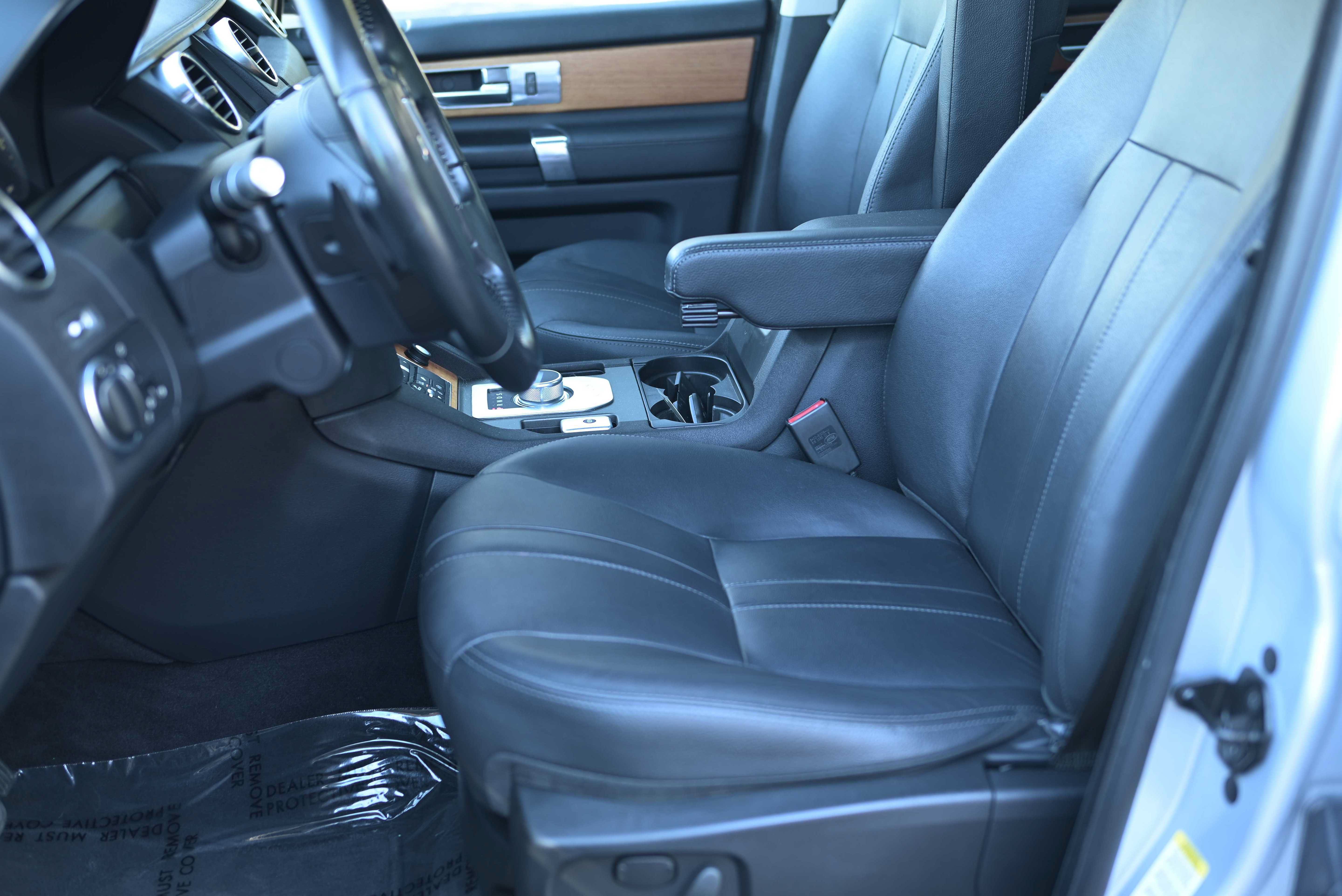 Used 2014 Land Rover LR4 HSE AWD/4WD image 13