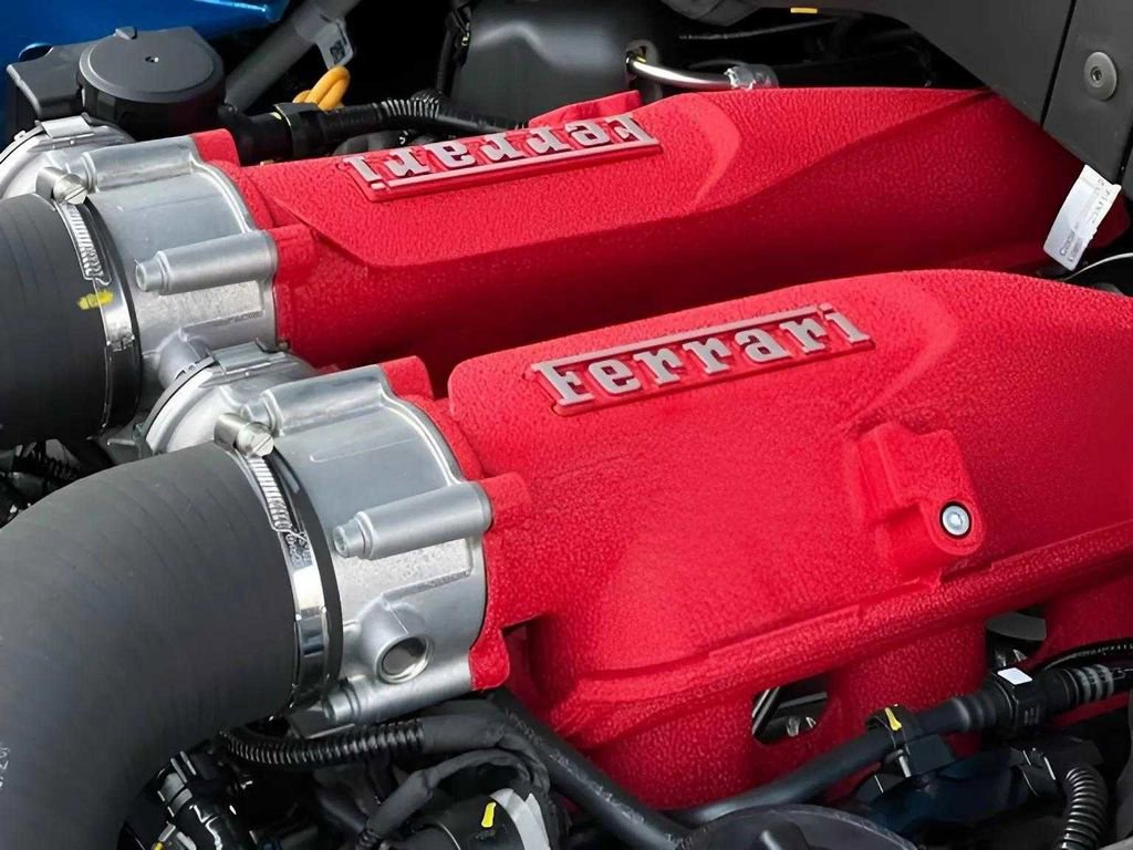 Used 2024 Ferrari Roma Spider image 46