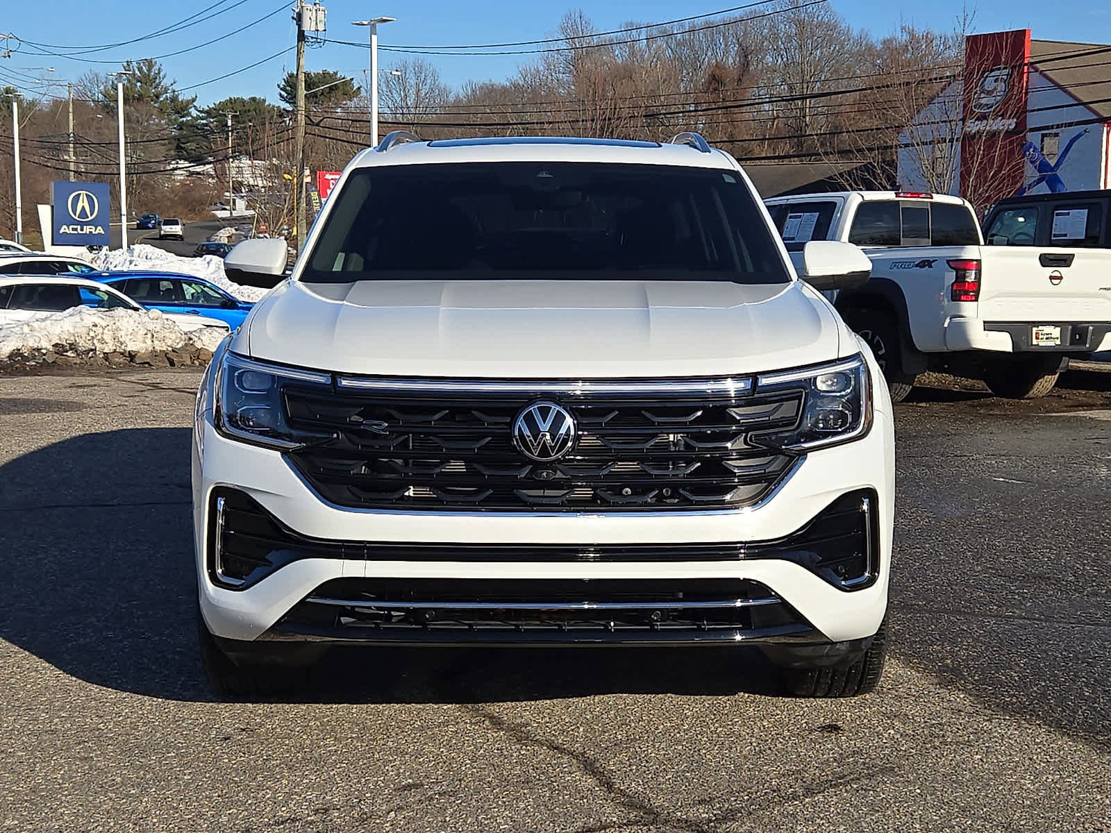 Used 2025 Volkswagen Atlas SEL Premium R-Line image 2