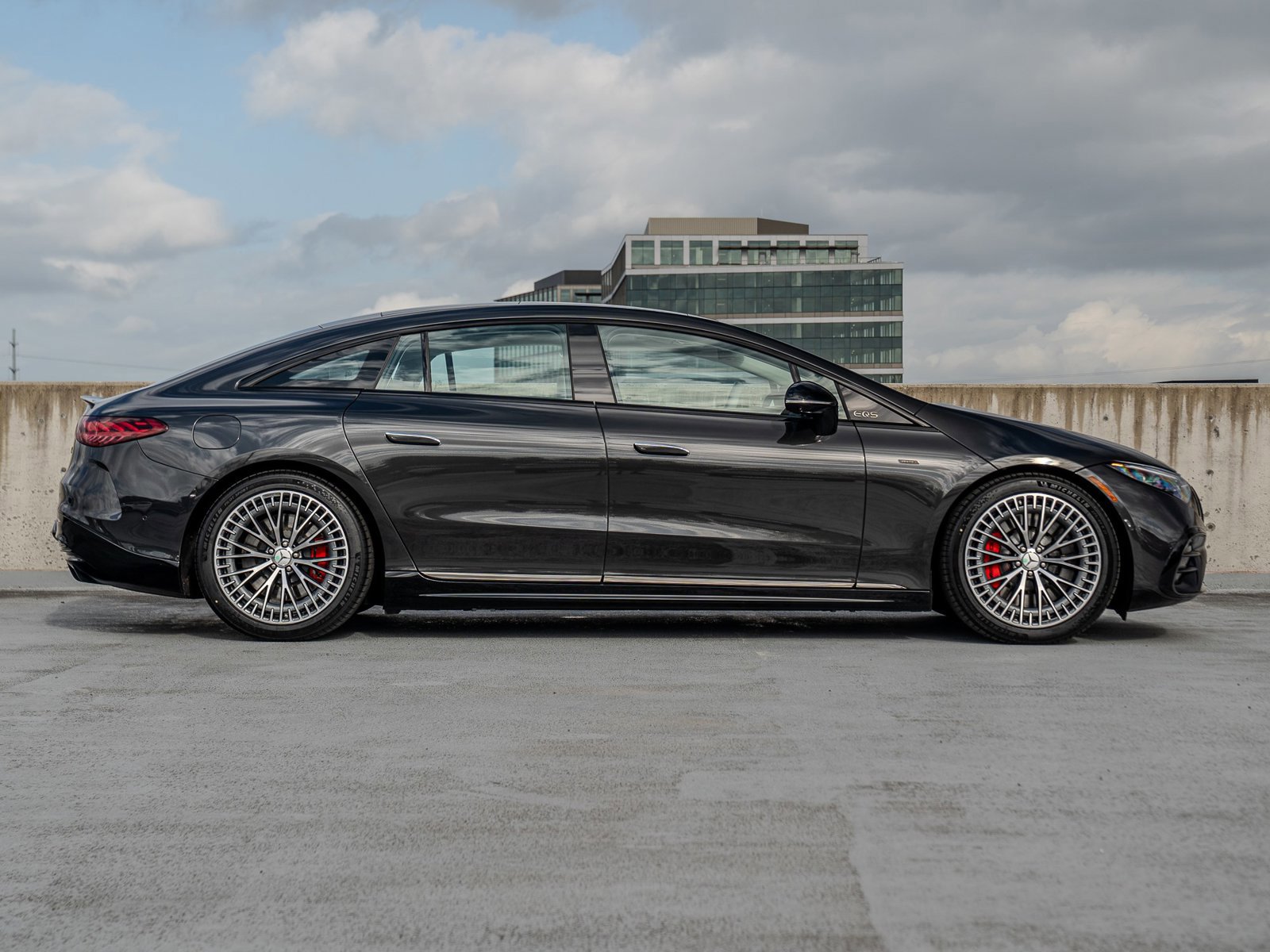 Used 2025 Mercedes-Benz EQS AMG 4MATIC image 6