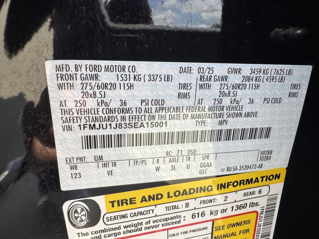 Used 2025 Ford Expedition Active AWD/4WD image 30