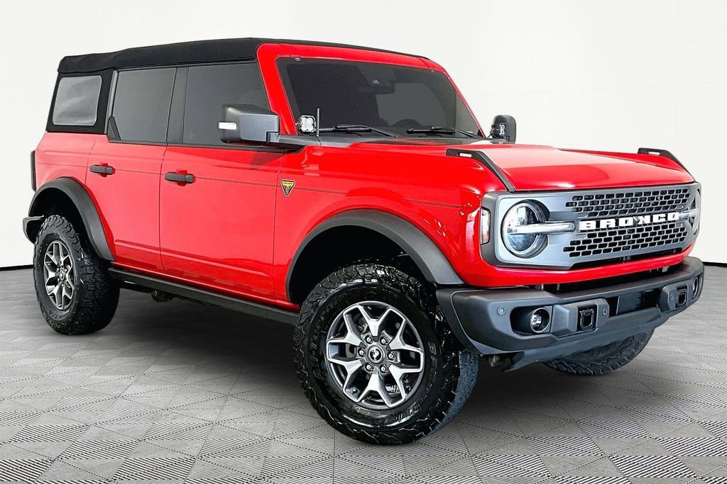 Used 2023 Ford Bronco Badlands image 1