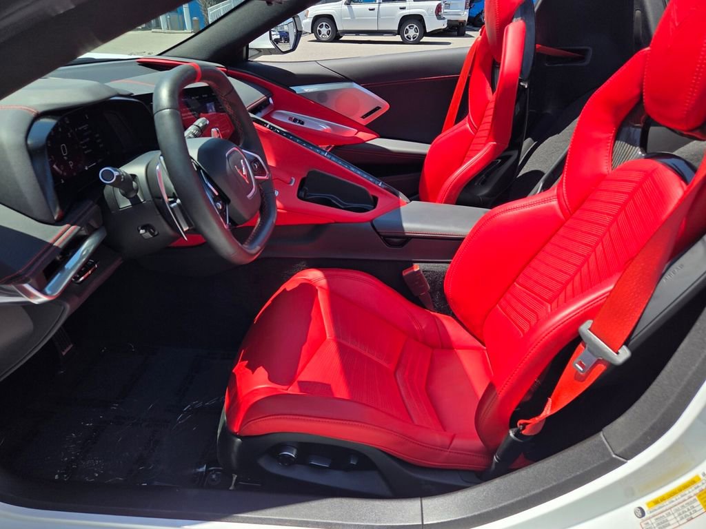 Certified 2022 Chevrolet Corvette Stingray Preferred Conv w/ Z51 Performance Package RWD image 4