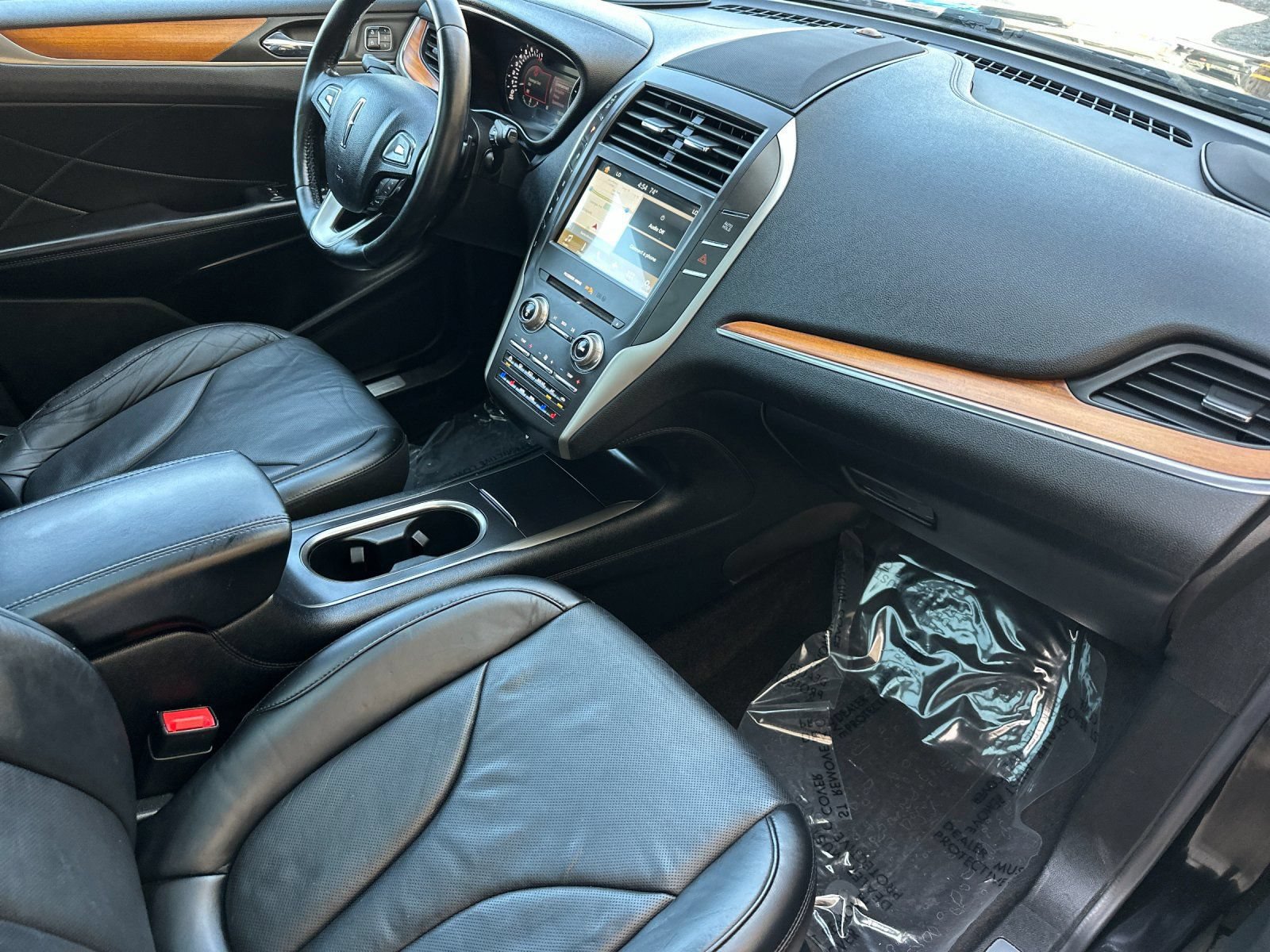 Used 2017 Lincoln MKC Reserve w/ Lincoln MKC Climate Package AWD/4WD image 18