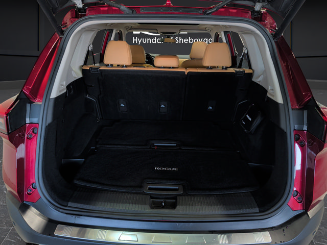 Used 2021 Nissan Rogue Platinum AWD/4WD image 16