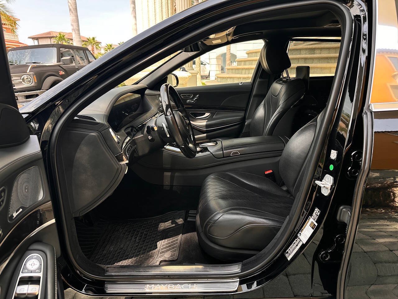 Used 2018 Mercedes-Benz Maybach S 560 4MATIC image 22