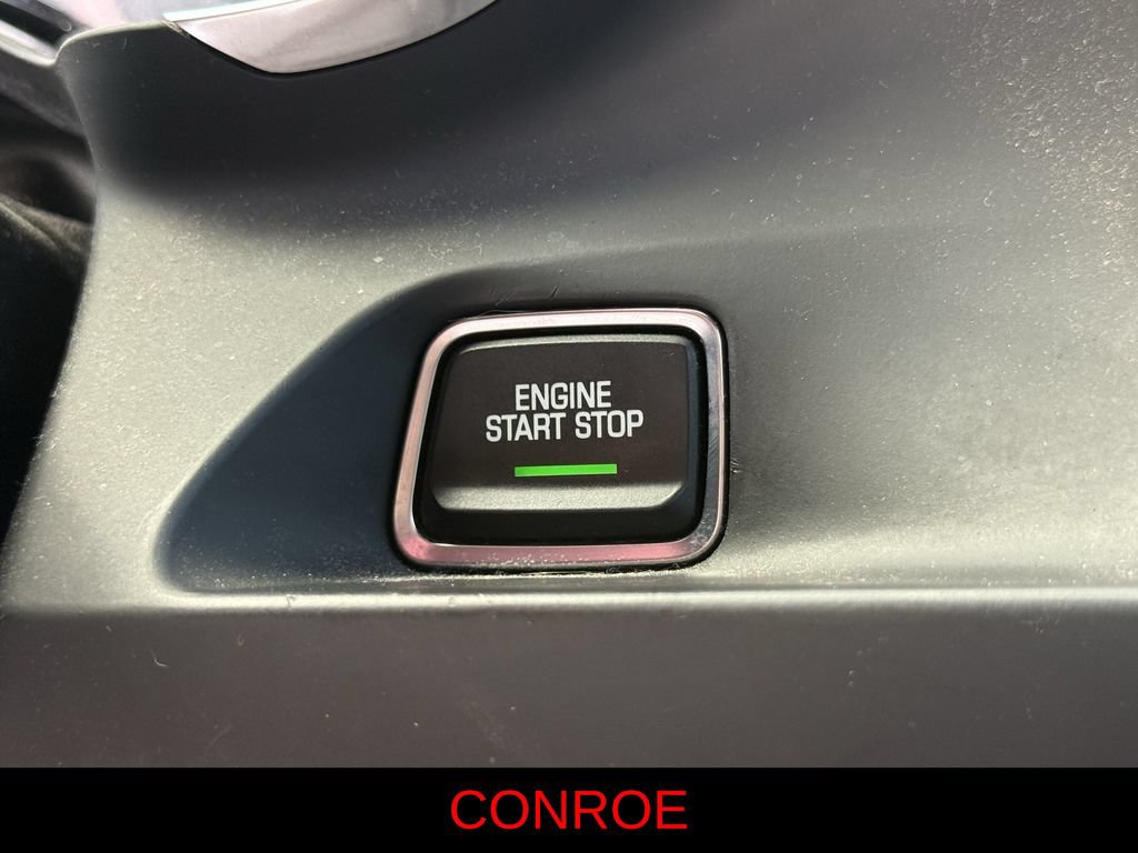 Used 2017 Chevrolet Camaro LT RWD image 12