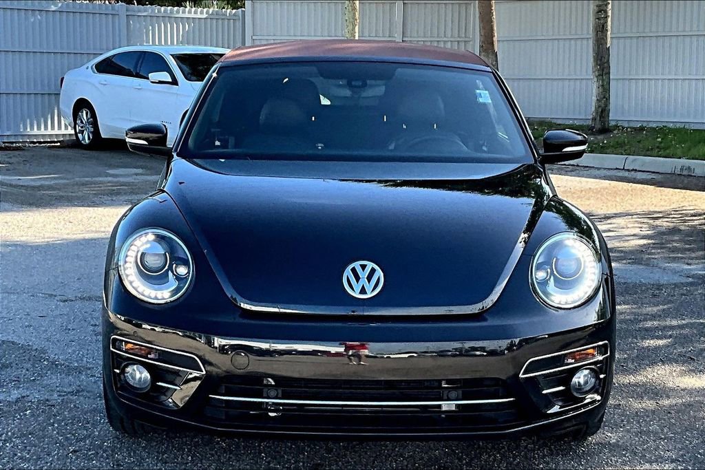 Used 2019 Volkswagen Beetle 2.0T Final Edition SEL image 10