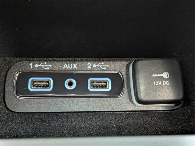 Used 2019 Jeep Grand Cherokee Laredo w/ 18" Wheel & 8.4" Radio Group image 26