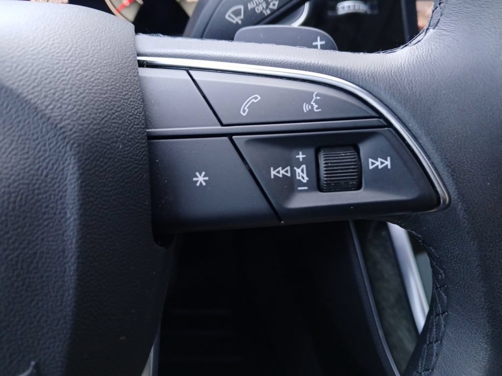 Used 2023 Audi Q7 2.0T Premium Plus AWD/4WD image 25