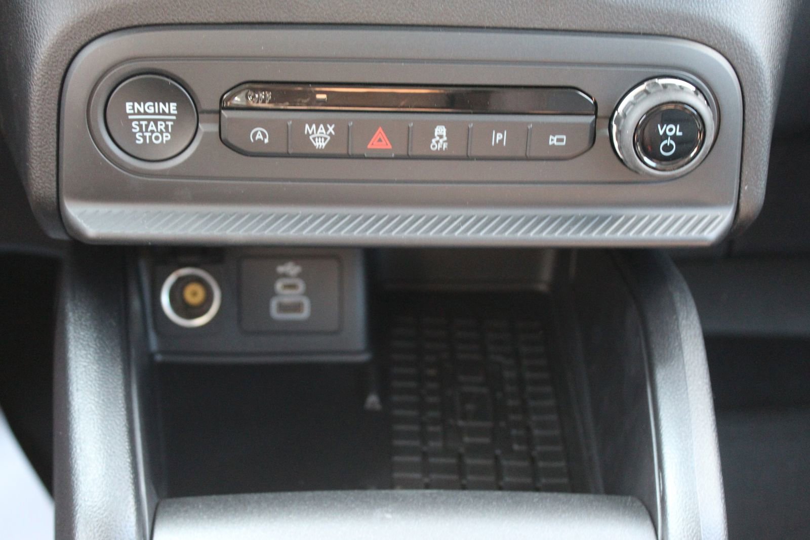 New 2025 Ford Bronco Sport Outer Banks w/ Outer Banks Tech Package+ image 26