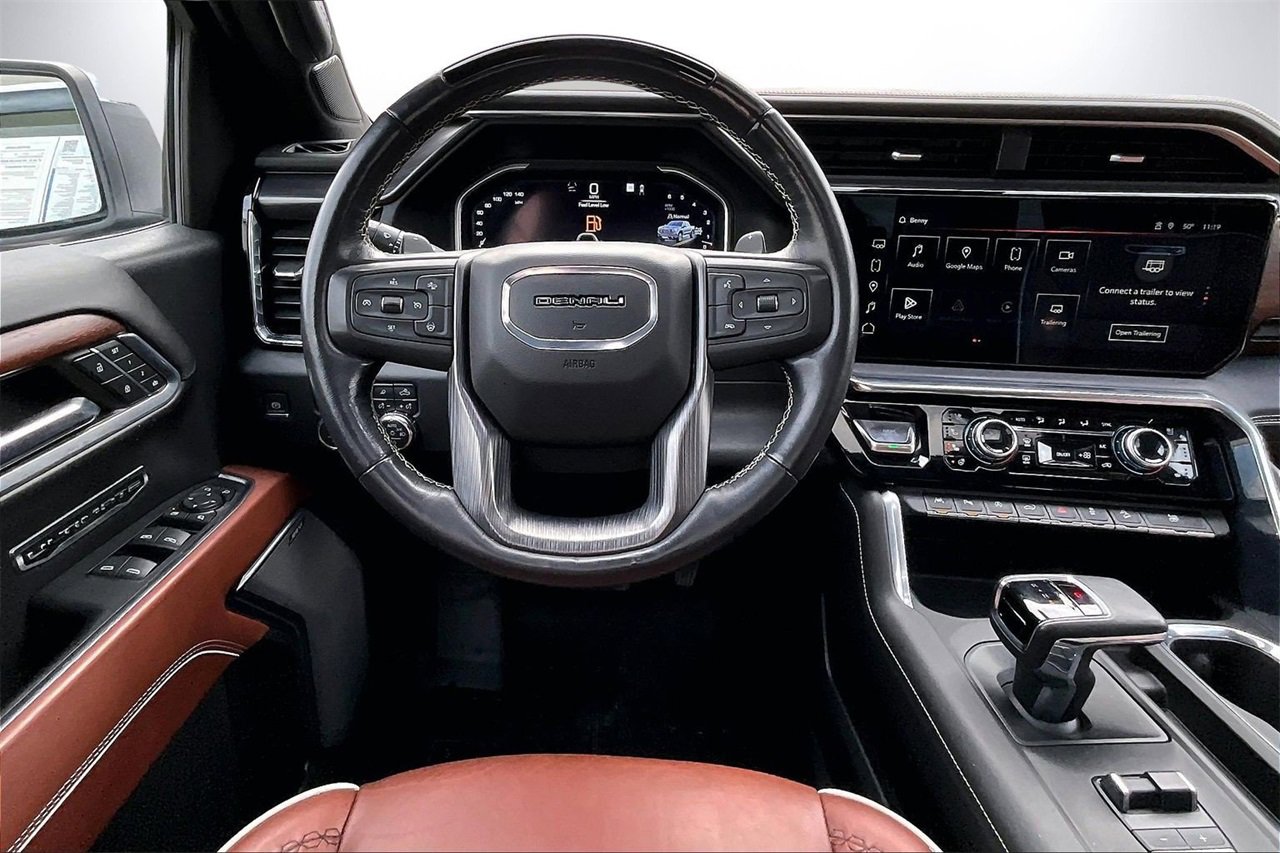 Used 2023 GMC Sierra 1500 Denali Ultimate image 11