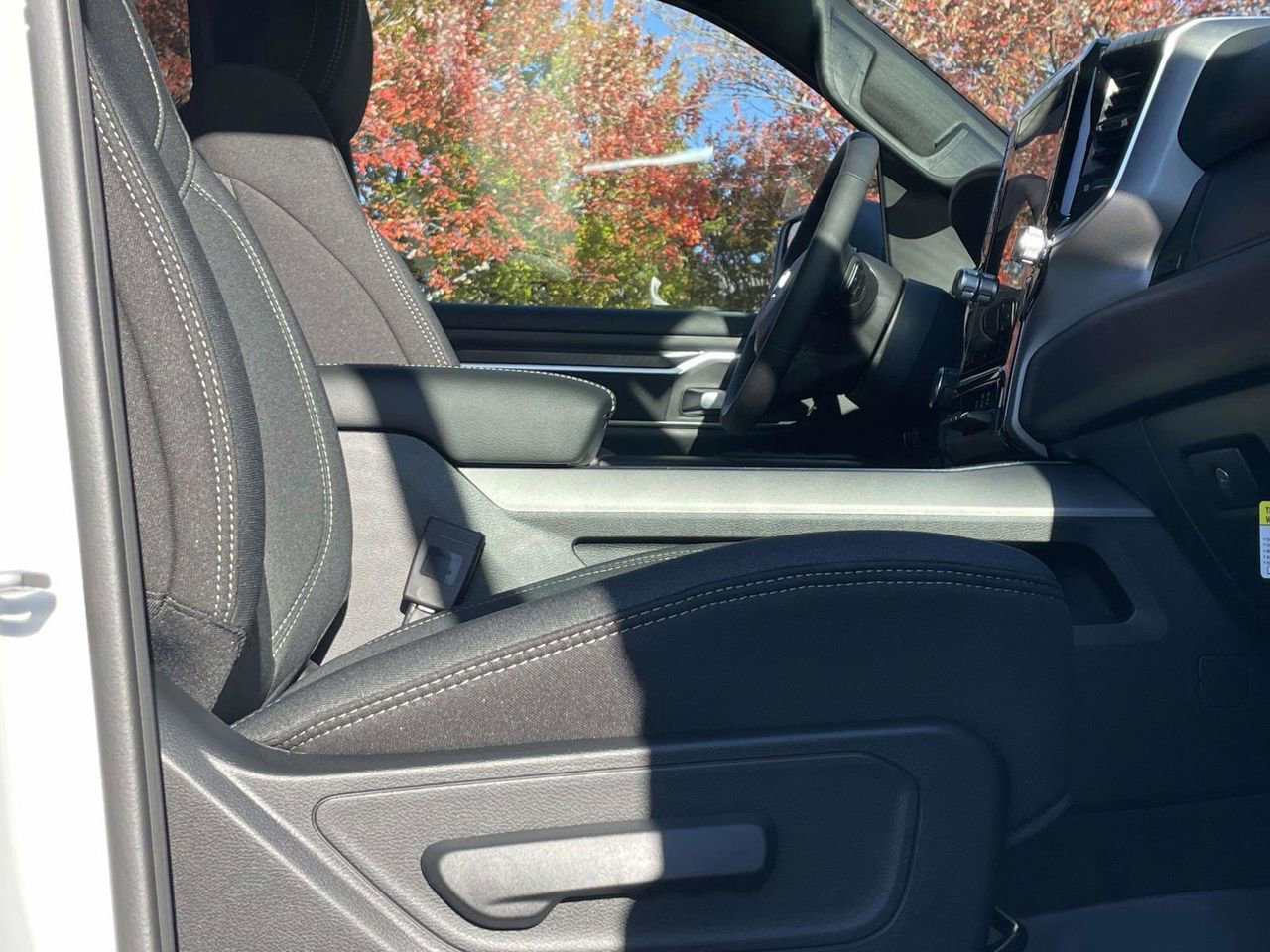 New 2026 RAM 1500 Big Horn AWD/4WD image 32
