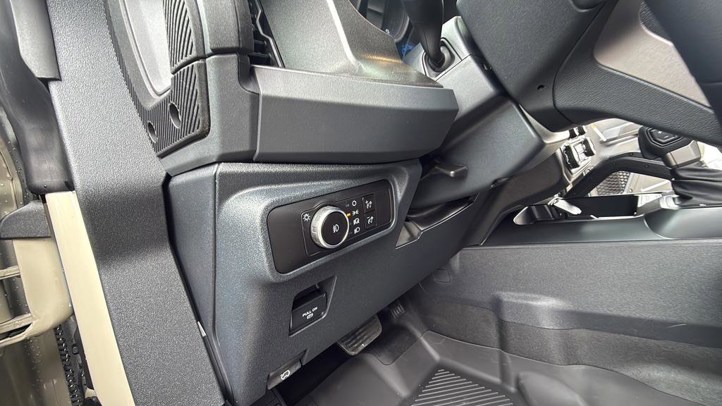 New 2026 Ford Bronco Big Bend w/ Black Diamond Package image 35