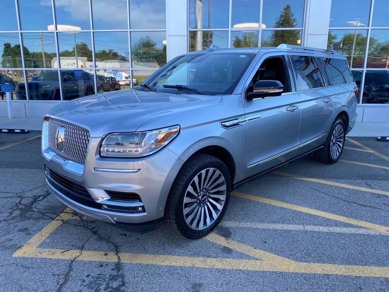 Used 2021 Lincoln Navigator L Reserve w/ Luxury Package