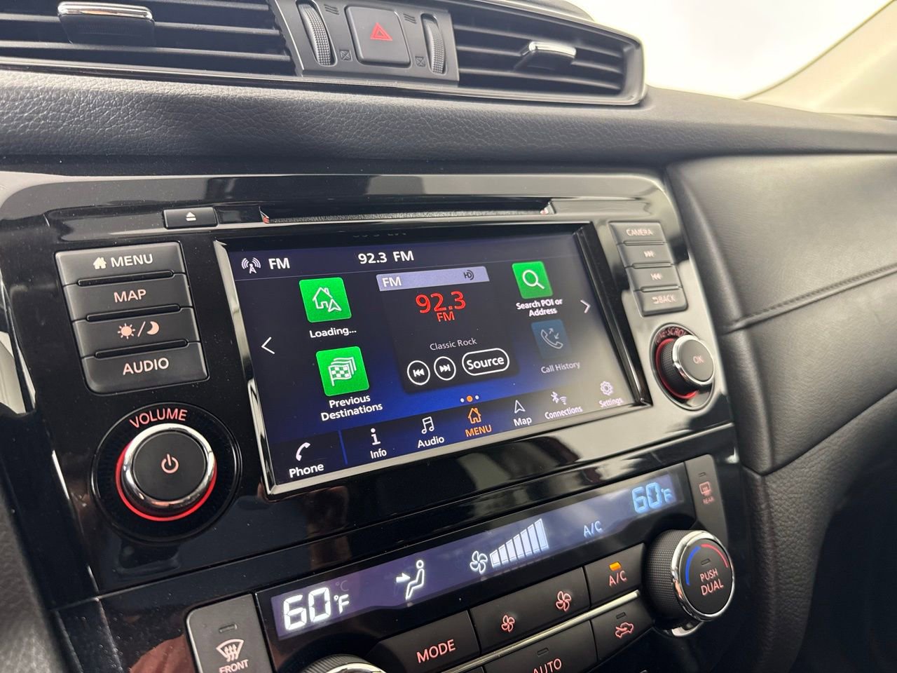 Used 2019 Nissan Rogue SV w/ Sun & Sound Touring Package image 19