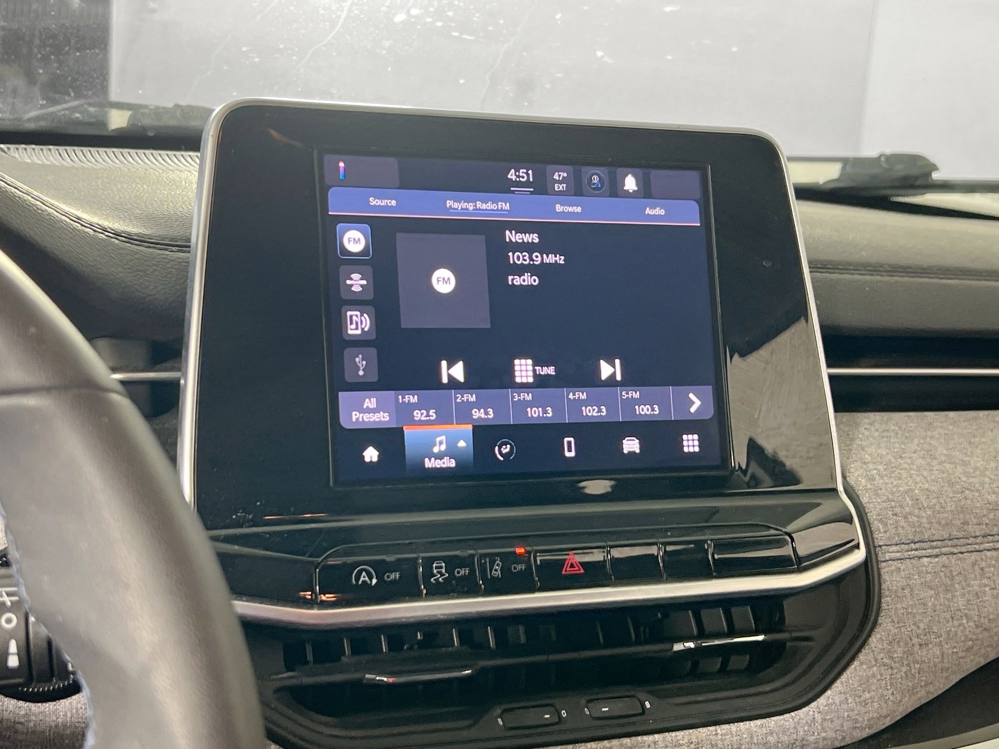 Used 2022 Jeep Compass Latitude image 14