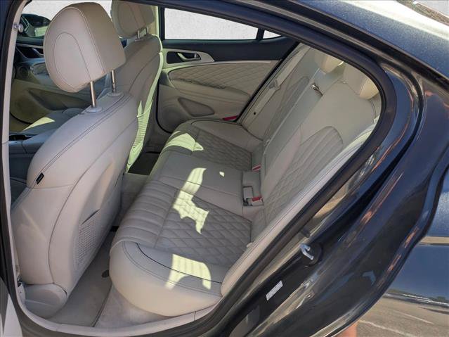 Used 2019 Genesis G70 3.3T Design RWD image 17