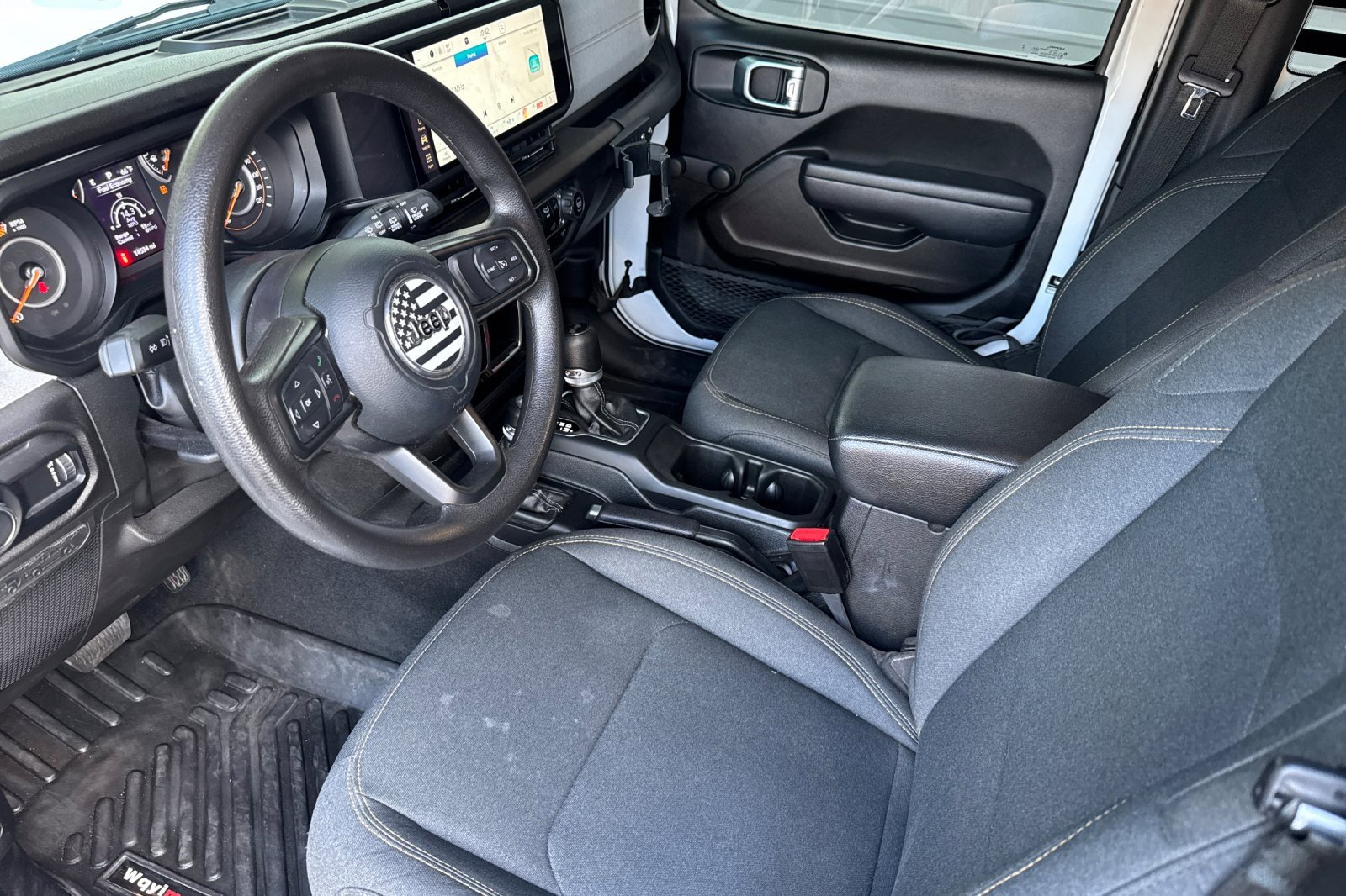 Used 2024 Jeep Wrangler Sport image 10