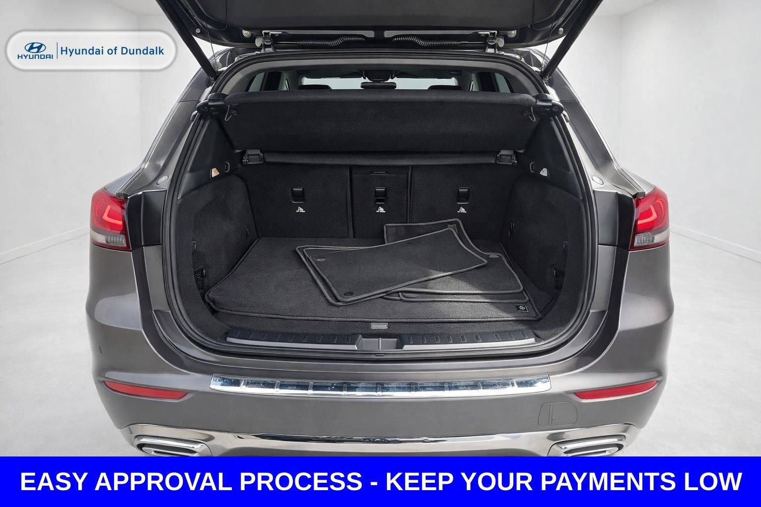 Used 2021 Mercedes-Benz GLA 250 4MATIC w/ Premium Package image 15