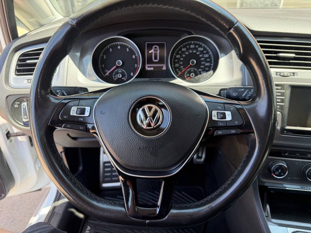 Used 2017 Volkswagen Golf Alltrack S AWD/4WD image 33