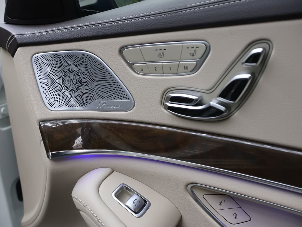 Used 2016 Mercedes-Benz S 550 4MATIC Sedan w/ Sport Package image 14