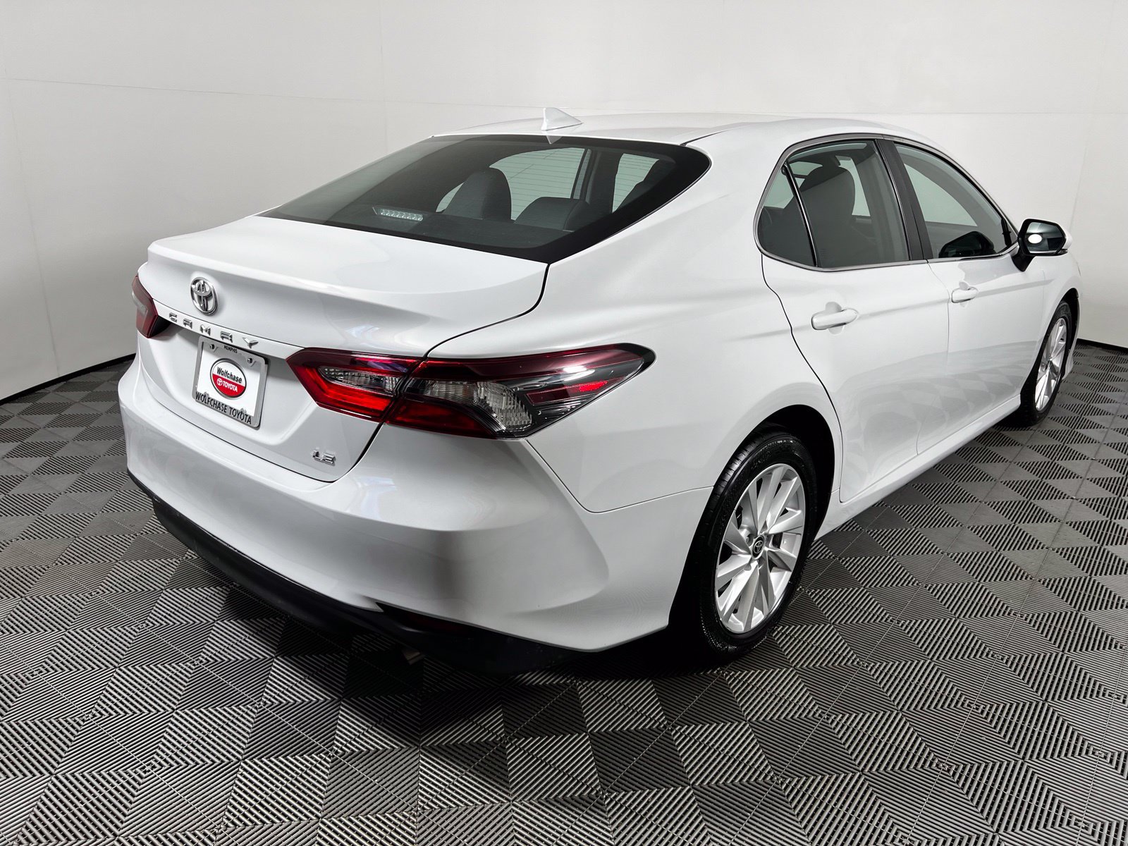 Certified 2024 Toyota Camry LE w/ Convenience Package FWD image 5