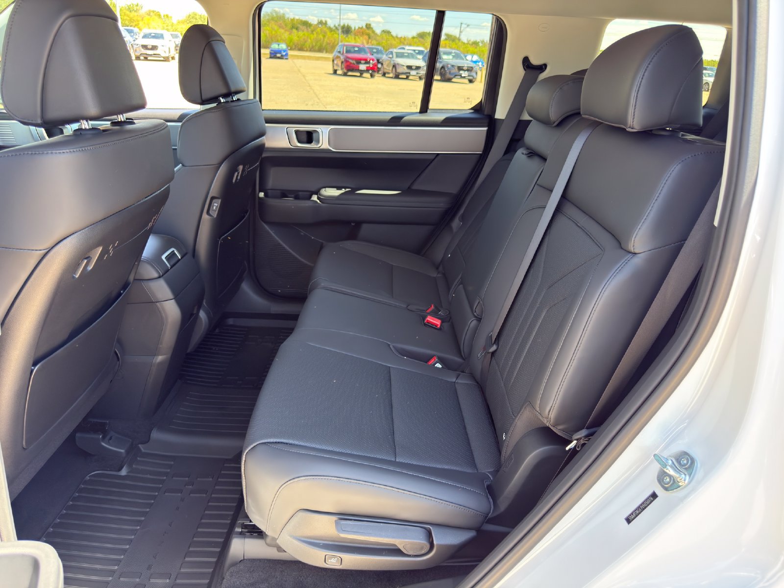 New 2027 Hyundai Santa Fe SEL FWD image 24