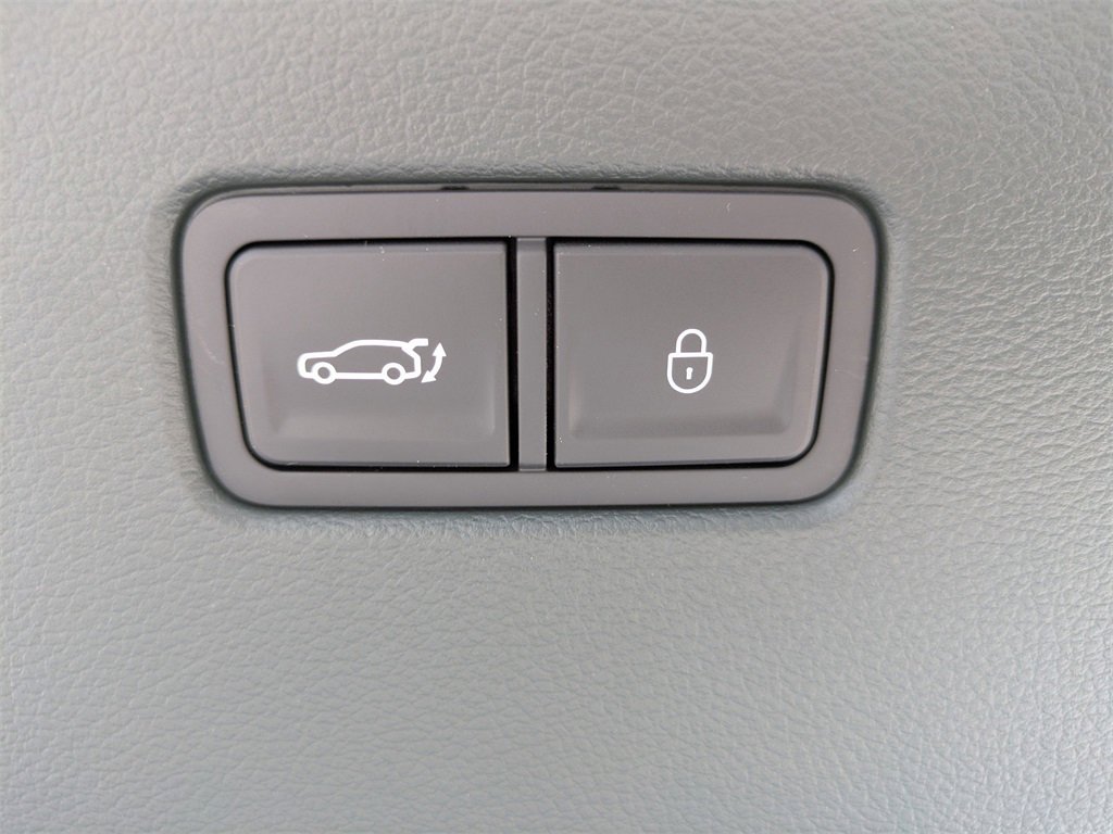 New 2025 Genesis GV80 3.5T e-SC image 14