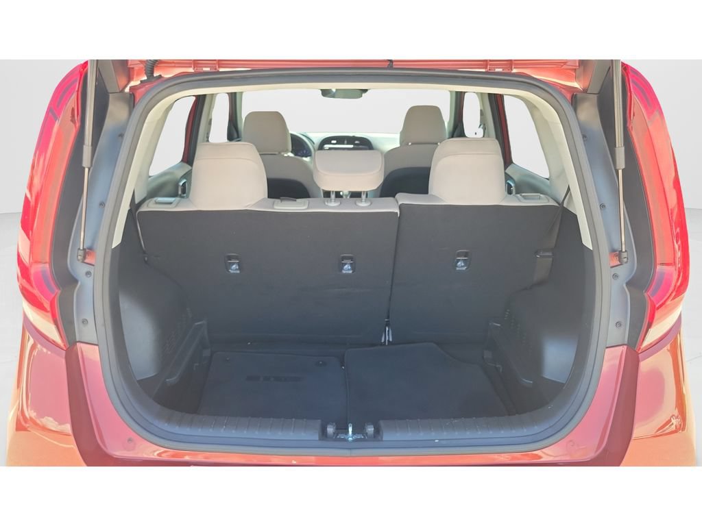 Used 2022 Kia Soul LX w/ Technology Package FWD image 9