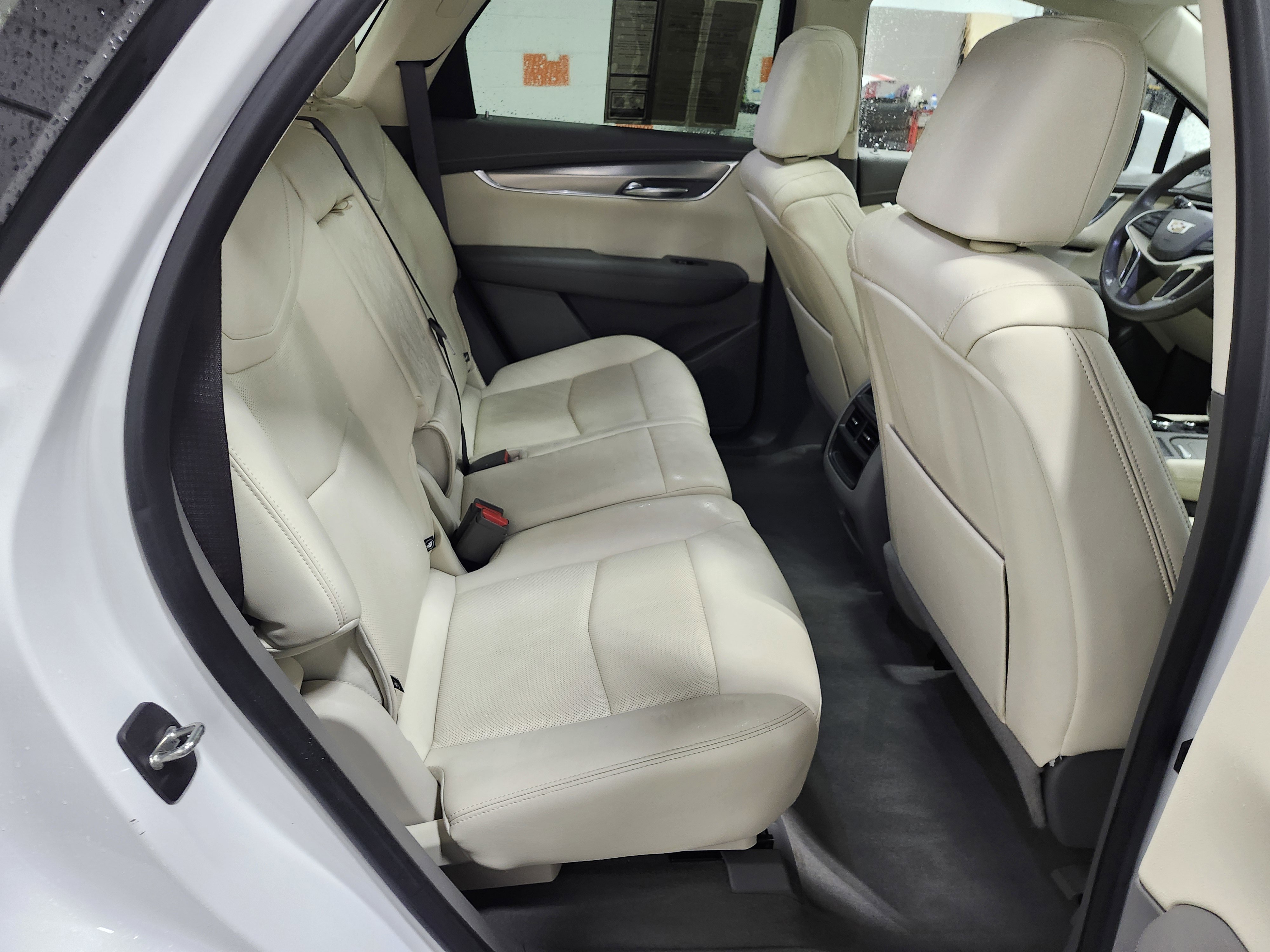 Used 2021 Cadillac XT5 Premium Luxury image 12