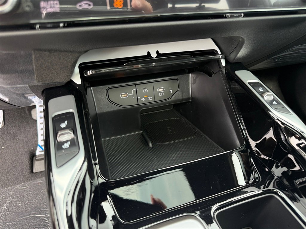 New 2025 Kia Sorento SX Prestige image 29