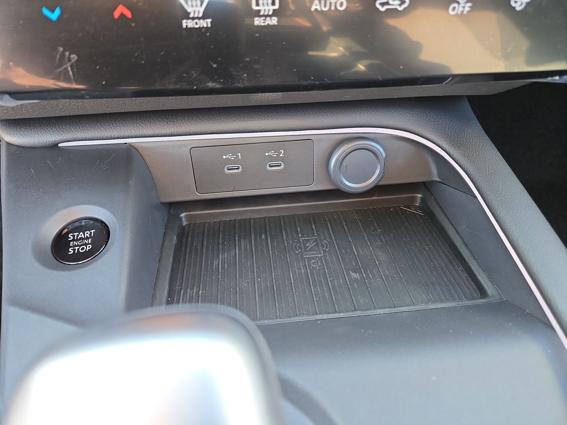 New 2026 Nissan Sentra SR w/ Floor Mat Package image 27