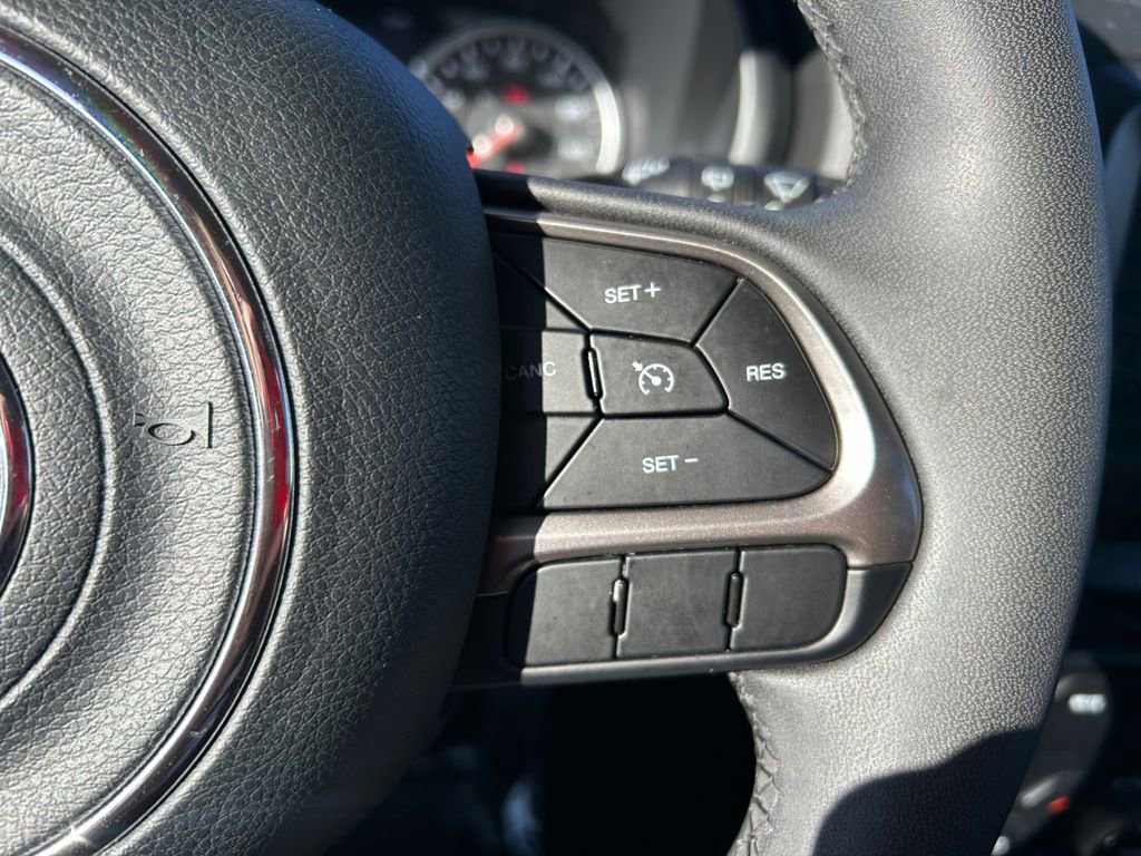 Used 2022 Jeep Renegade Latitude image 21