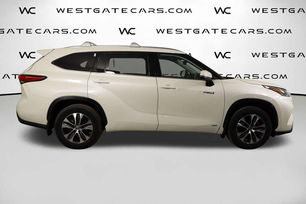 Used 2021 Toyota Highlander XLE image 41