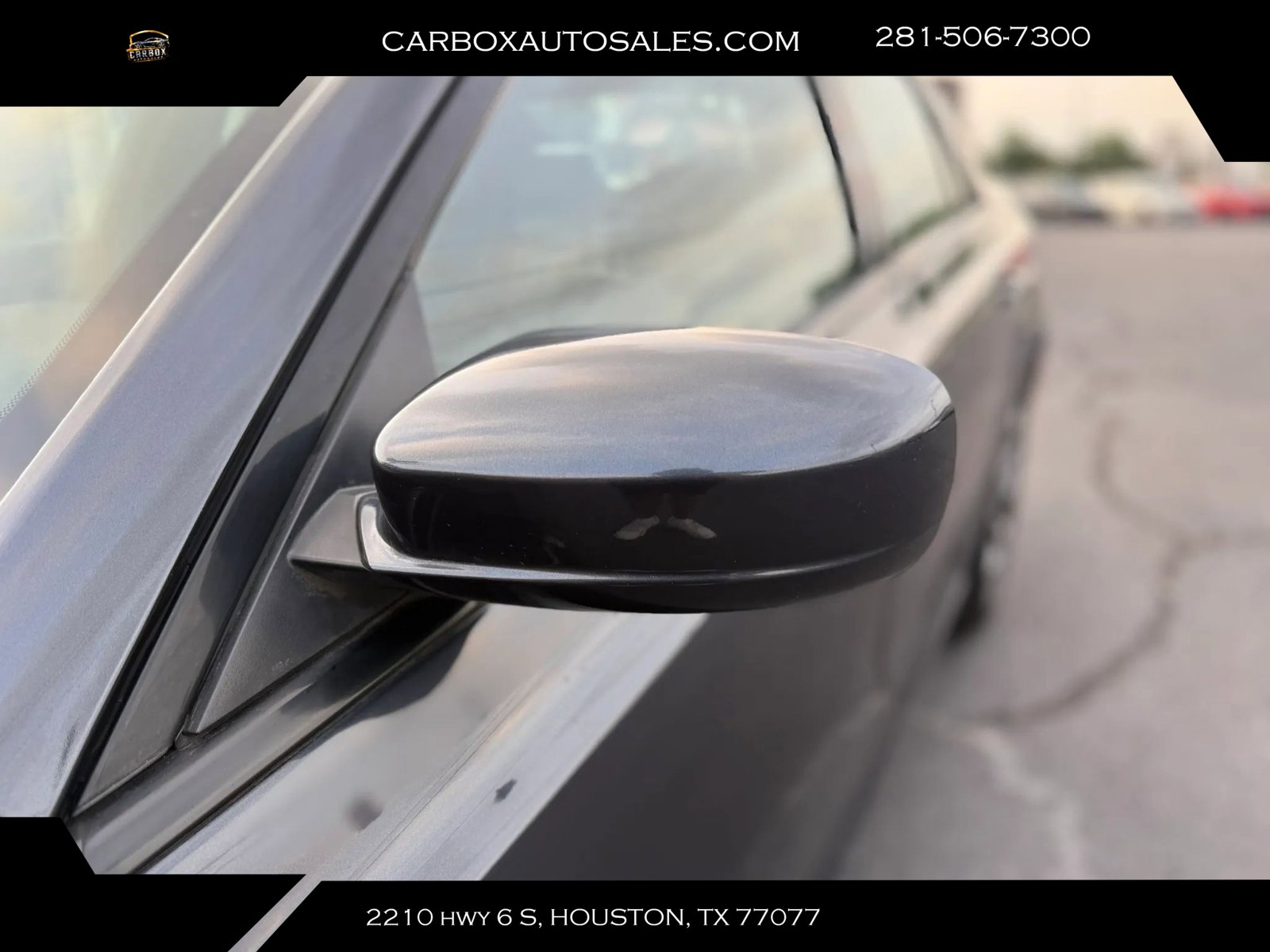 Used 2018 Chrysler 300 S AWD/4WD image 9