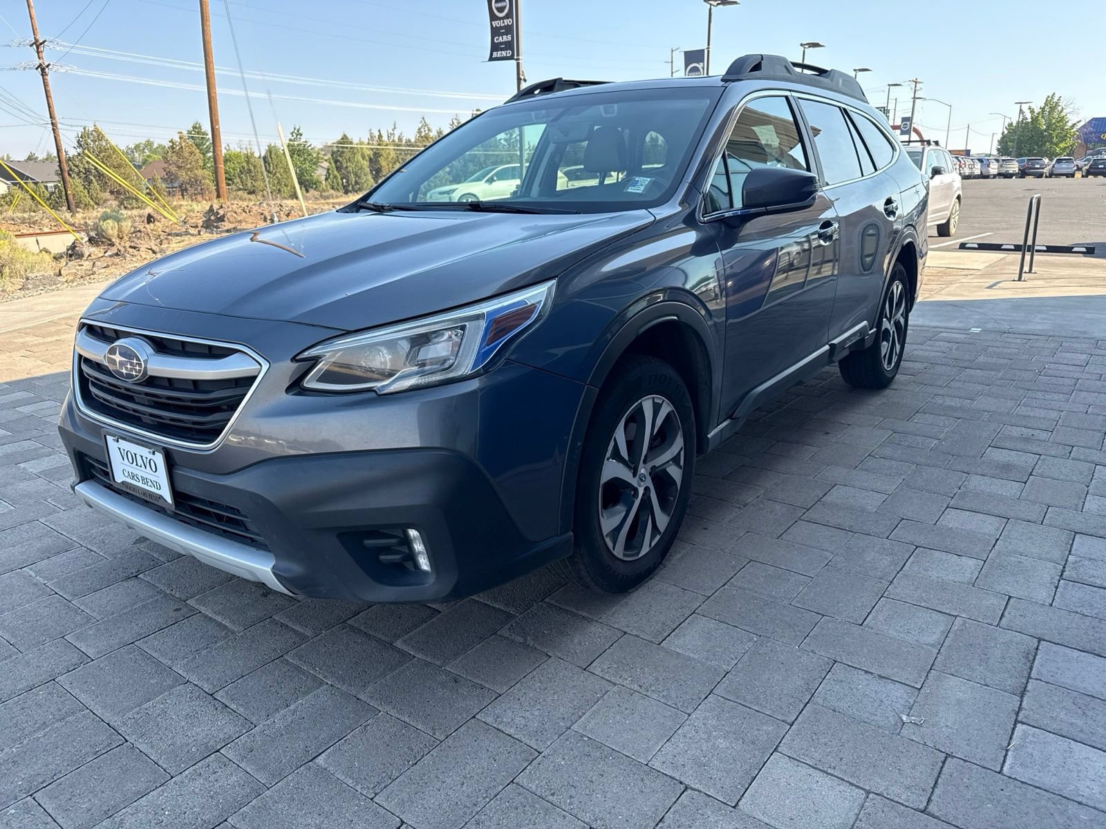 Used 2022 Subaru Outback Limited AWD/4WD image 4