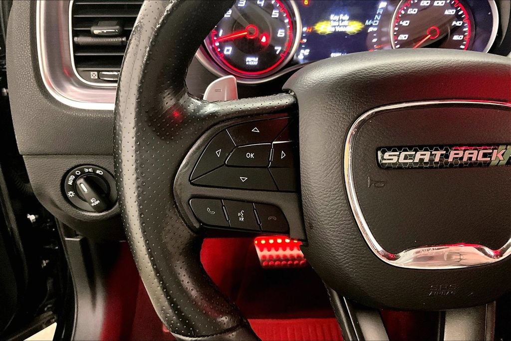 Used 2018 Dodge Charger R/T Scat Pack RWD image 11