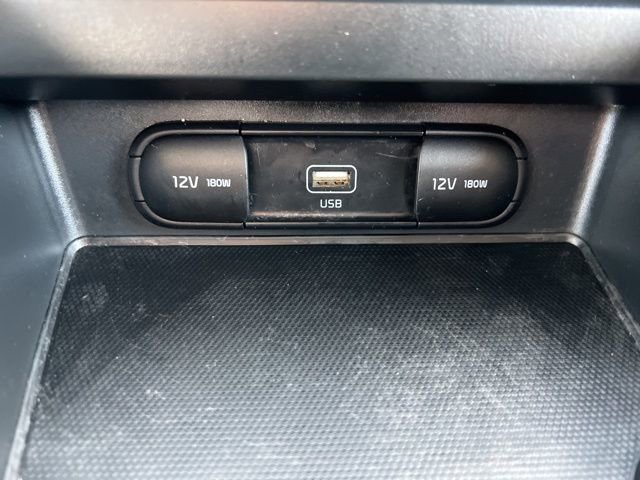 Used 2022 Kia Soul LX image 10