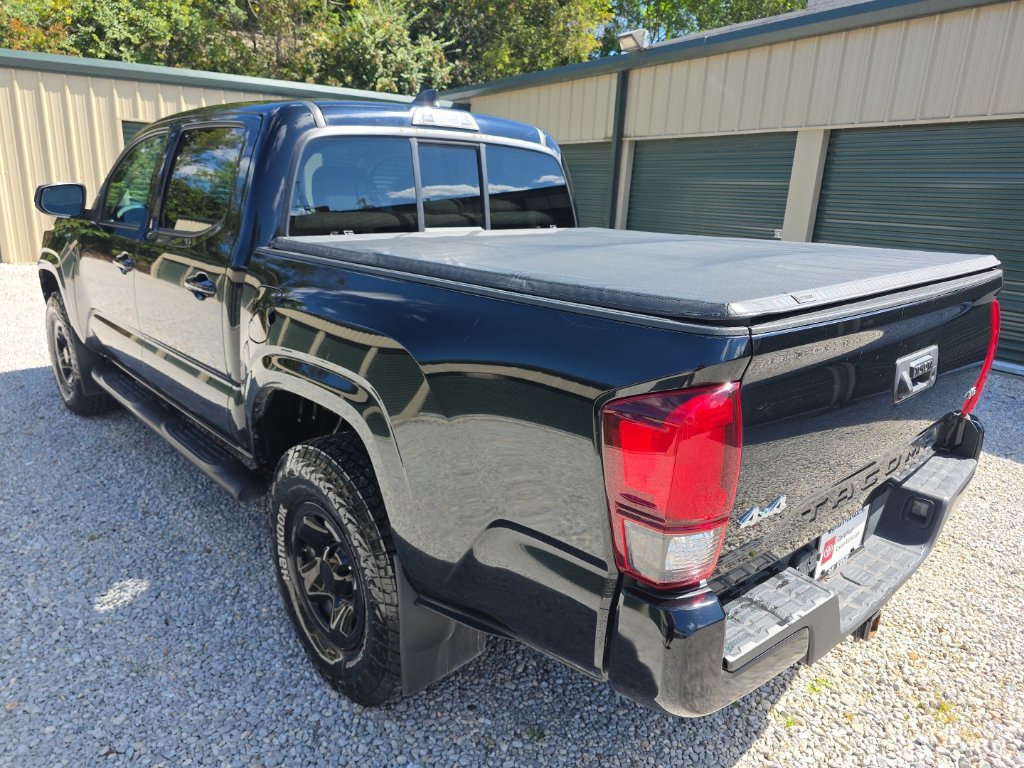 Certified 2021 Toyota Tacoma SR AWD/4WD image 4