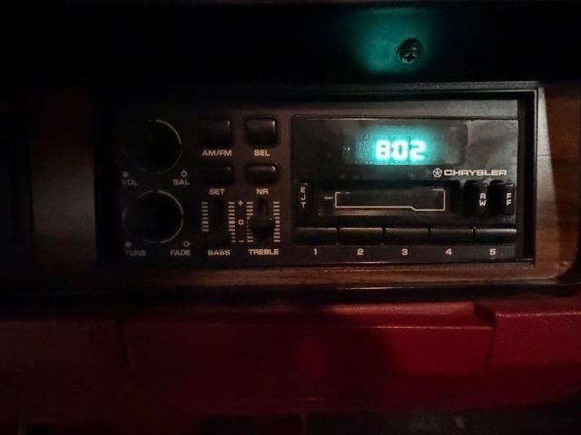 Used 1993 Dodge D/W Truck 150 RWD image 17