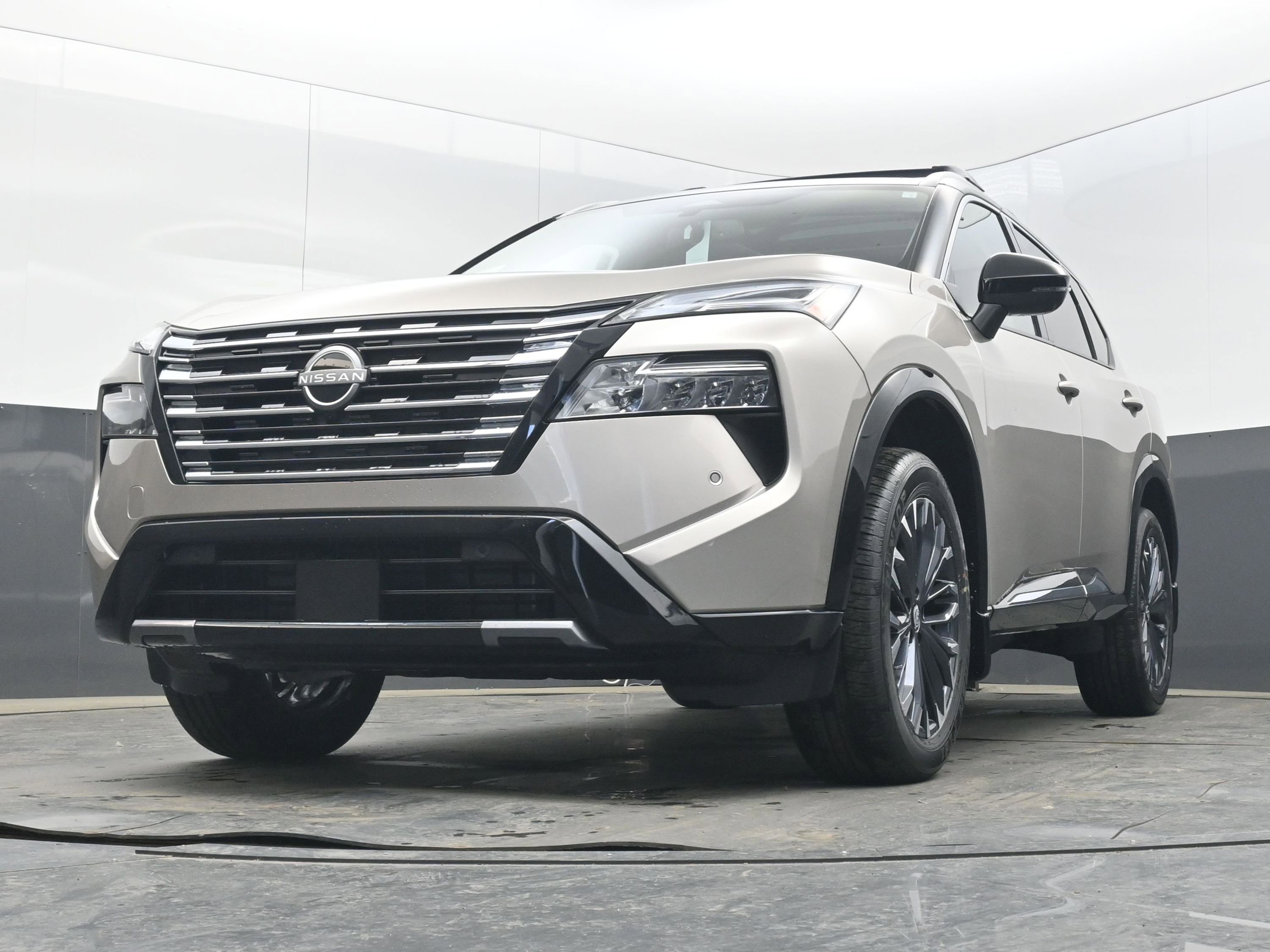 New 2026 Nissan Rogue Platinum image 26