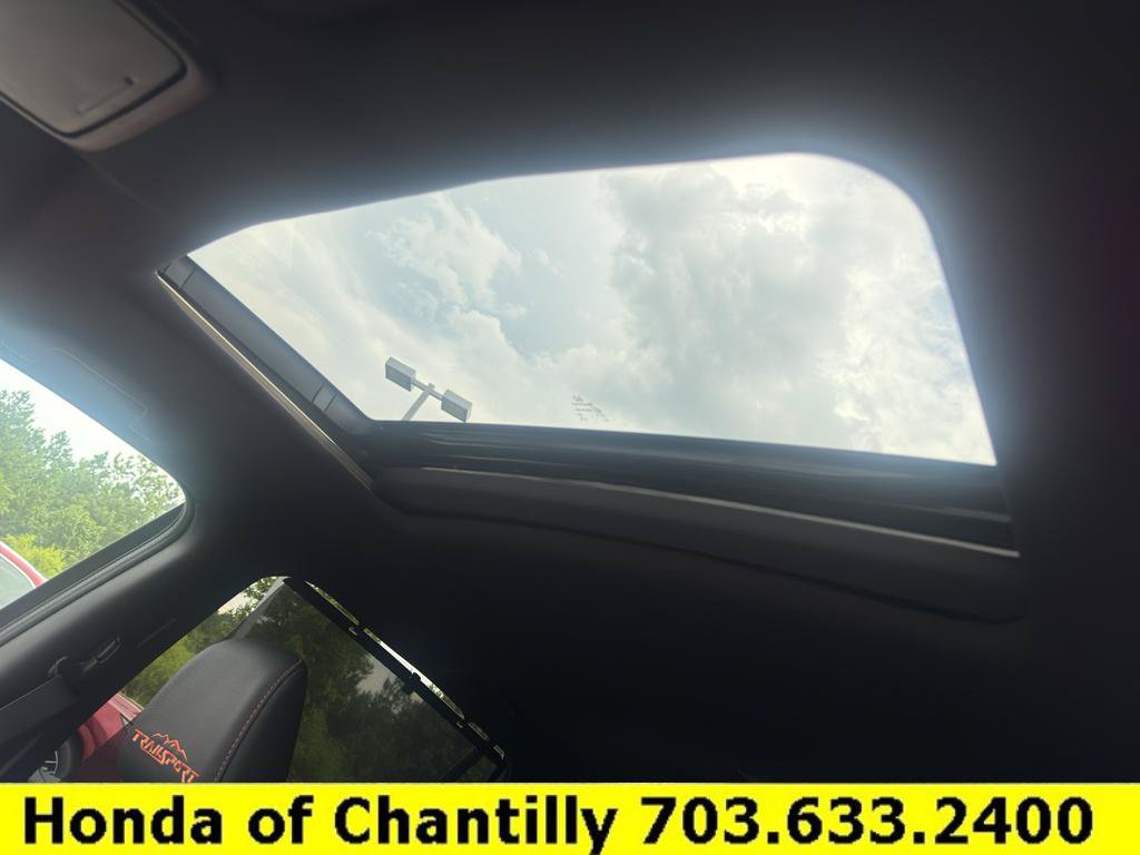 Certified 2025 Honda Passport TrailSport image 21