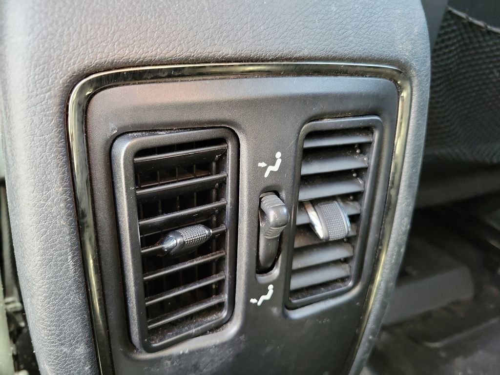 Used 2019 Dodge Durango GT image 11